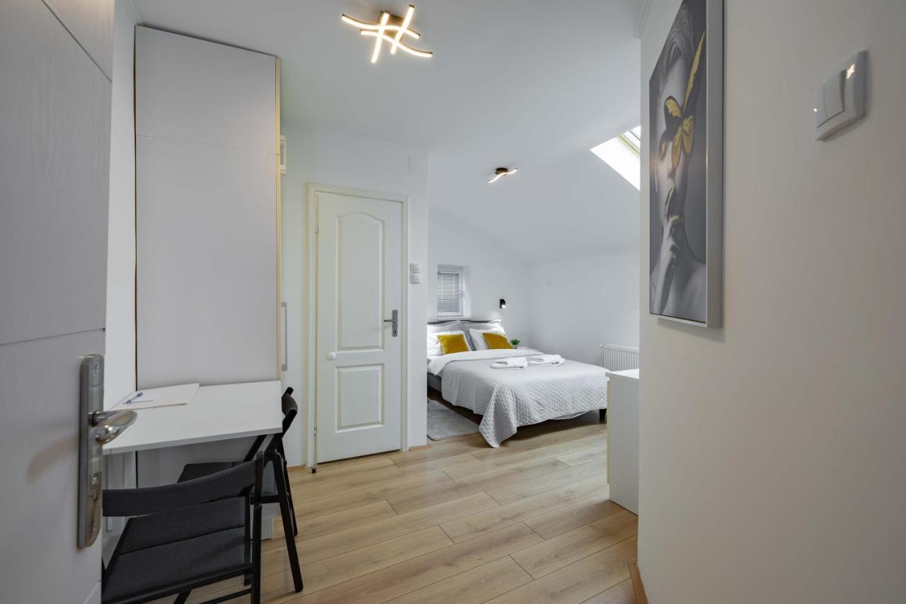 Old Town Rooms Novi Sad Exterior foto